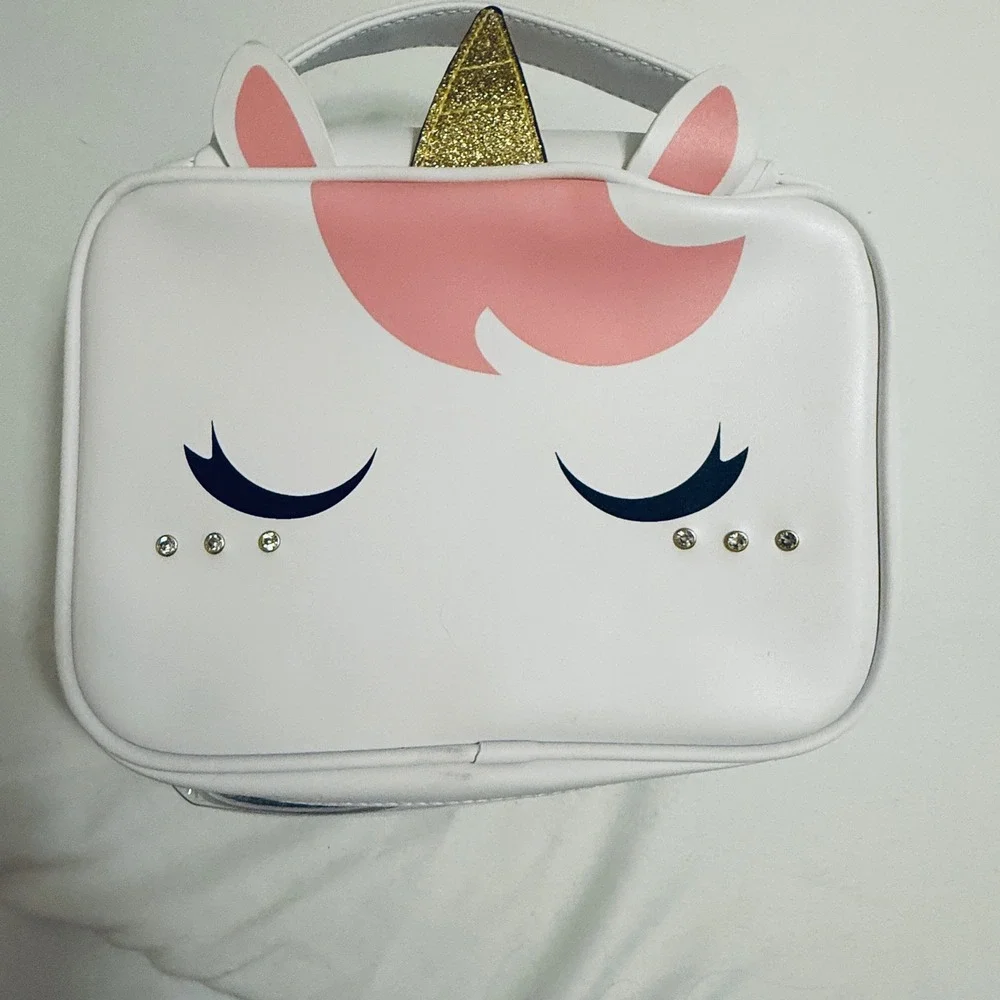 FAO Schwarz Unicorn Vanity Case Kids OS White Excellent Quilted Rhinestone